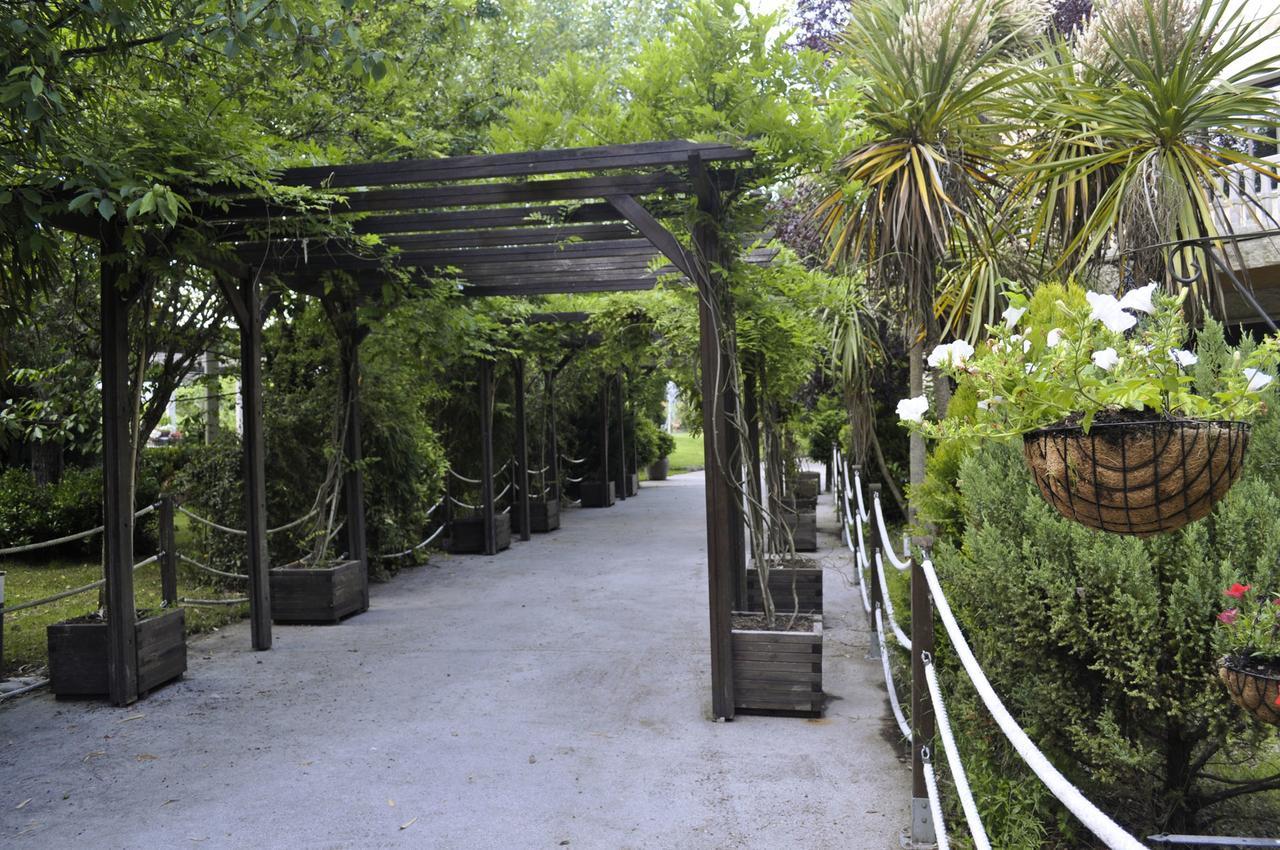 Pazo De Monterrei Hotel Оуренсе Екстериор снимка