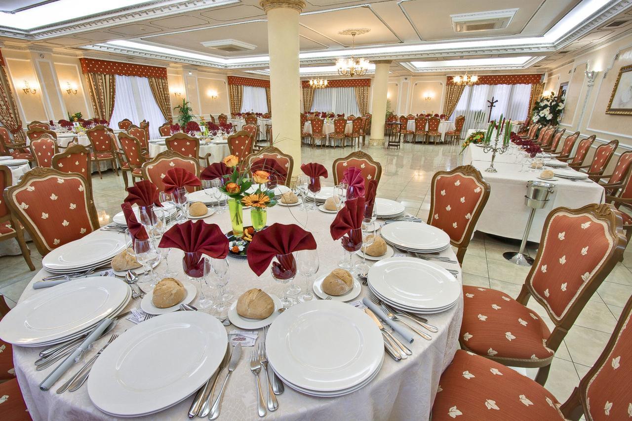 Pazo De Monterrei Hotel Оуренсе Екстериор снимка